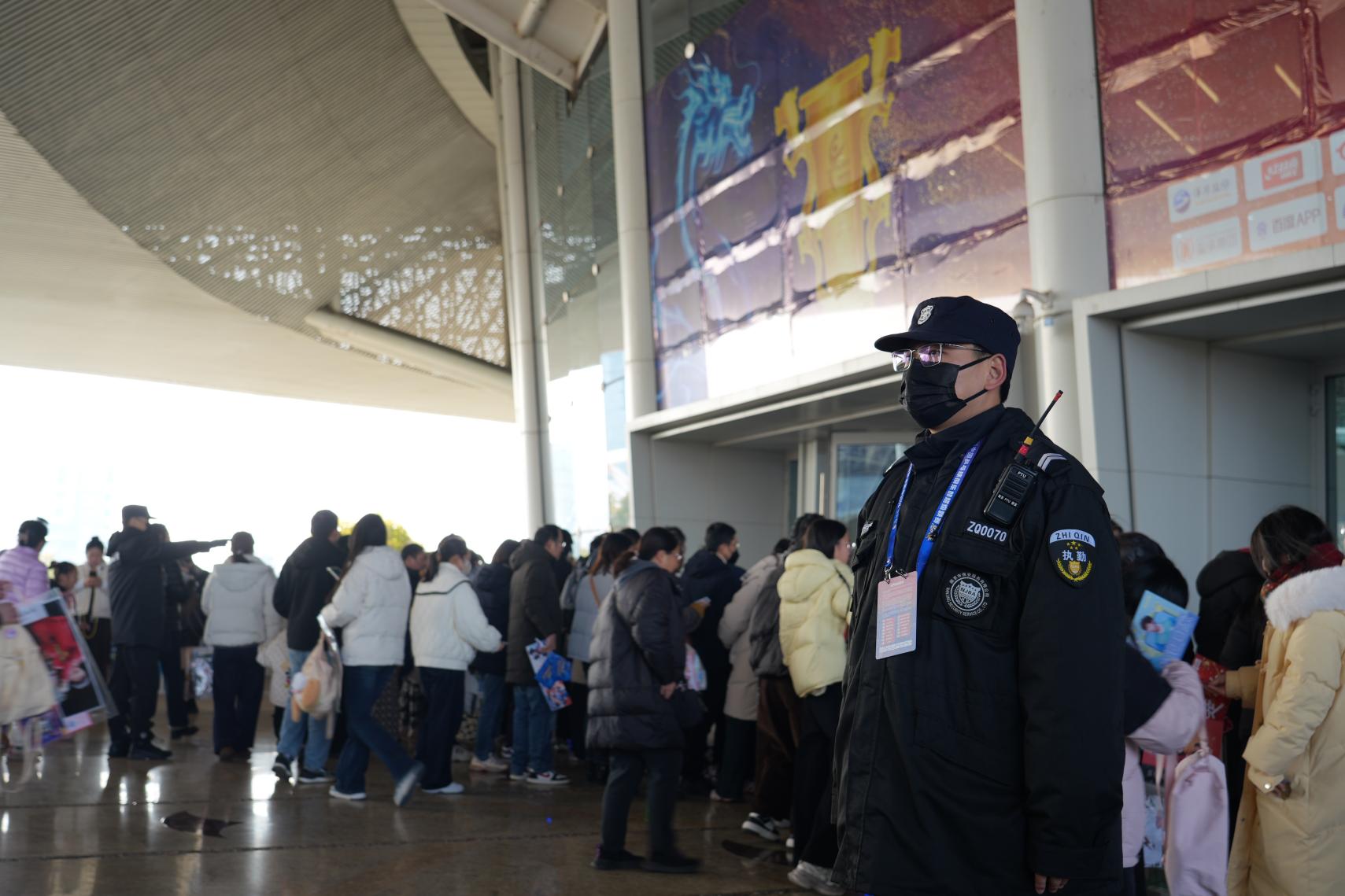 E:/25.12.10后 上傳網(wǎng)站留存/“安保鐵軍、硬核保障”2025系列報(bào)道四十一——乒超巔峰對決耀金陵 南京市保硬核護(hù)航筑平安/DSC06471.JPGDSC06471